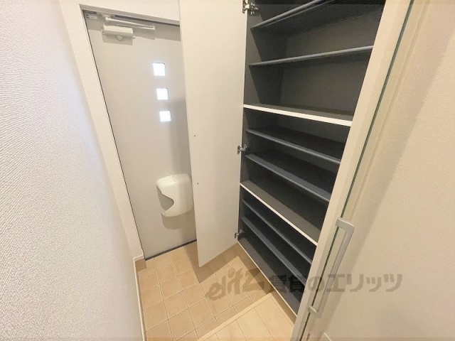 収納　下駄箱
