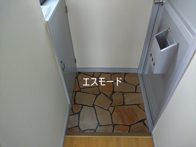 平野ハイツの玄関写真
