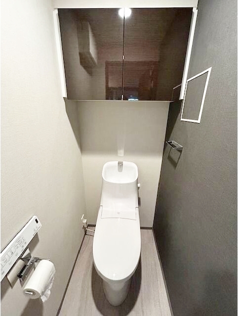 トイレ　落ち着いた色調のトイレです♪