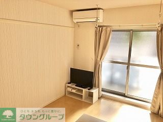 クレイノタウニー 高円寺の居間写真