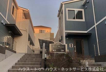 エクセルメゾンBの外観写真