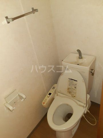 ロイヤルハウスのトイレ写真