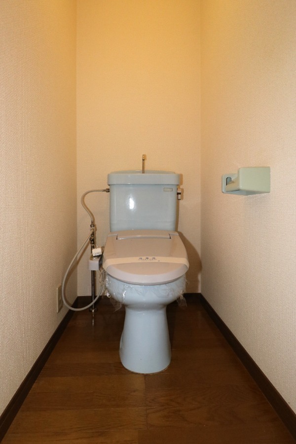 トイレ　トイレ