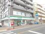 コンビニ　ファミリーマート白金二丁目店（コンビニ）まで268m