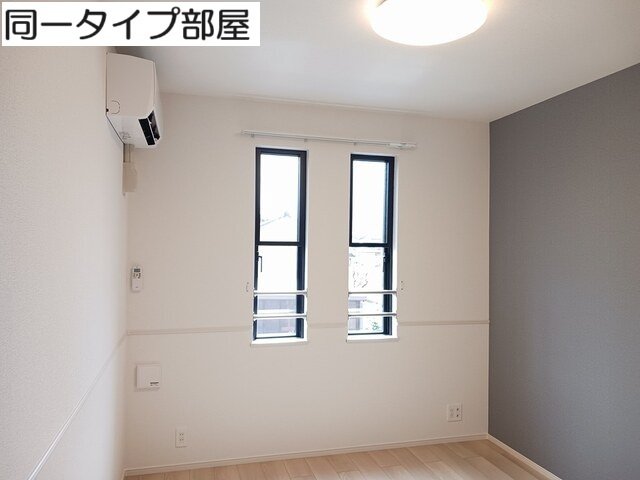 富山地鉄本線 東新庄駅 徒歩13分 2階建 新築の内装写真