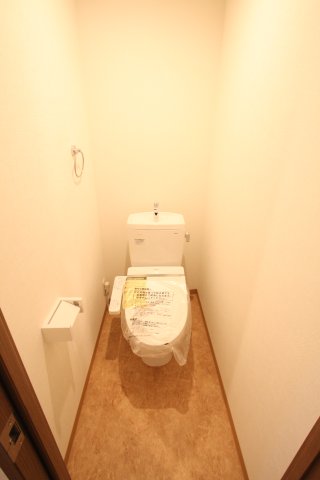 トイレ　（別タイプ参考写真）ＬＵＡＮＡ　北区王子2