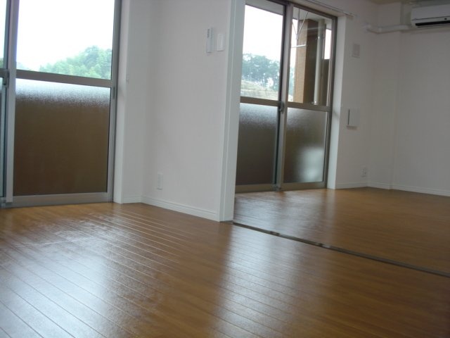 カーフェイの内装写真
