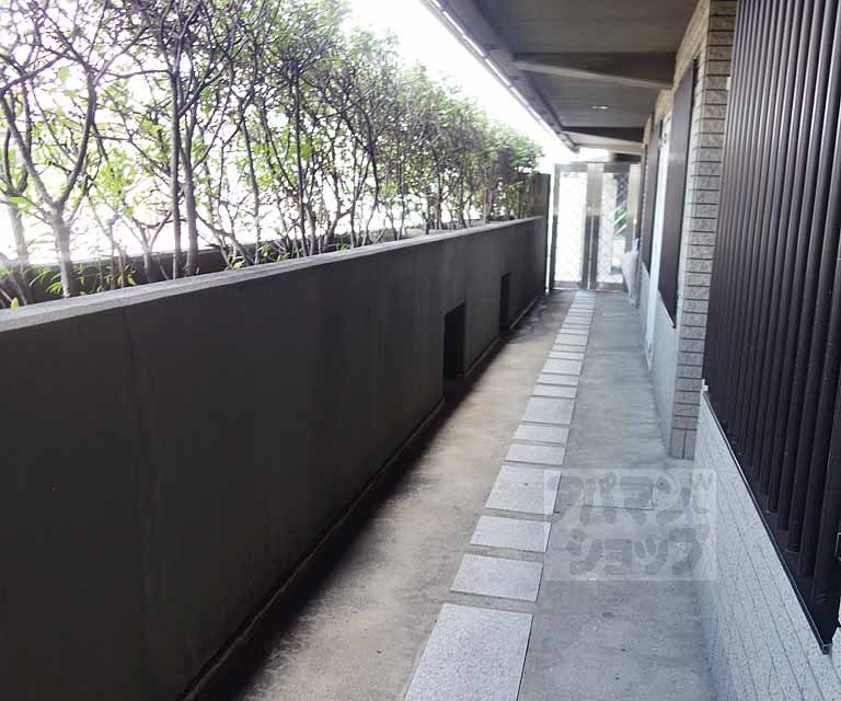 エクセレンス飛鳥の外観写真