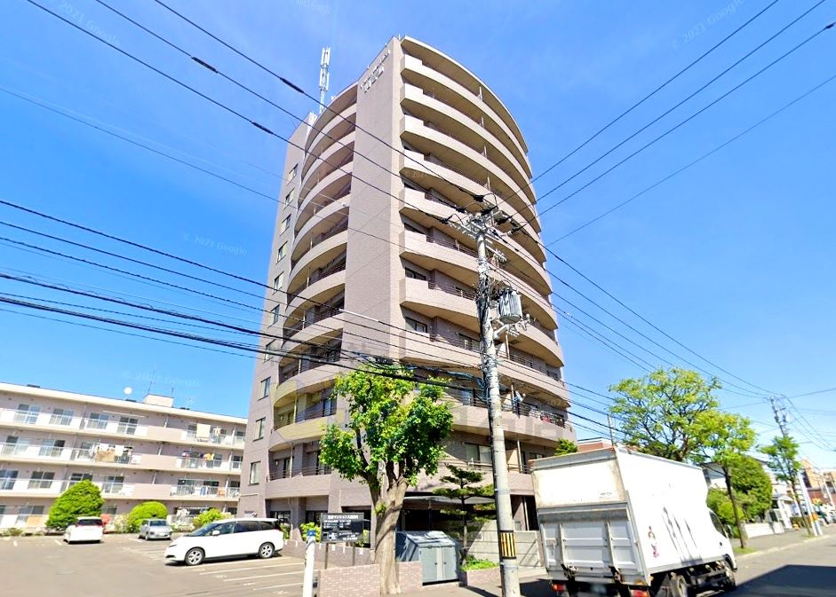 建物外観　経済的な灯油ストーブ＆灯油ボイラー採用の３ＬＤＫマンション