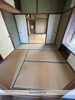 武3丁目SAKURA戸建ての居間写真