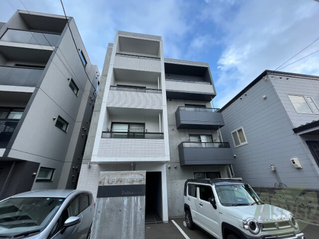 建物外観　札幌市東区北十六条東「ルビア北１６条」