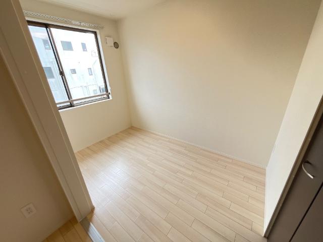 開成町古田島アパート工事の内装写真