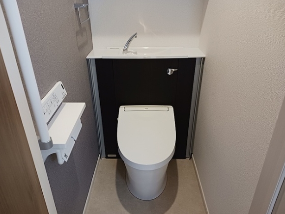 グリーンライン 北山田駅 徒歩11分 2階建 築1年のトイレ写真