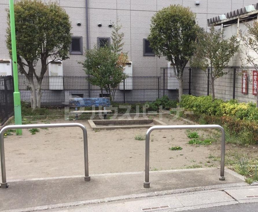 公園　安行吉蔵治水緑地（公園）まで2050m