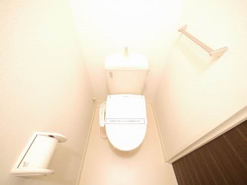 トイレ　※写真はサンプルです