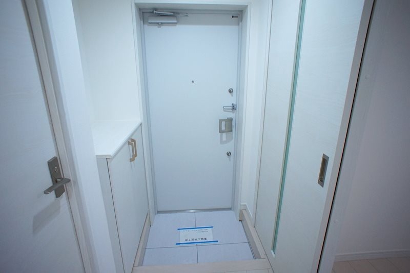 玄関　別号室