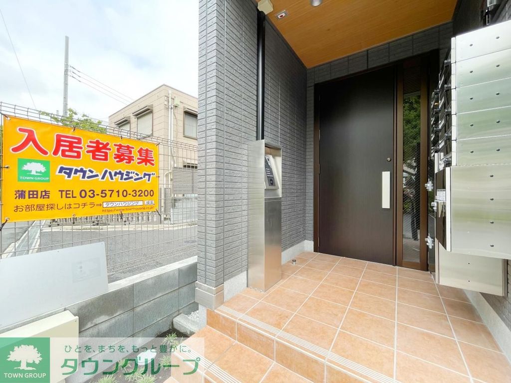 エントランス　★オートロック付き★