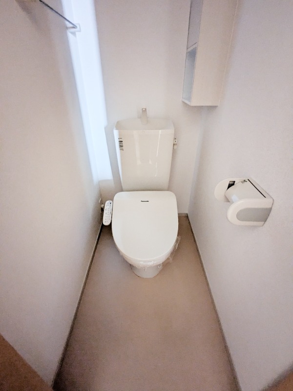 トイレ　図面と現状に相違がある場合には現状を優先