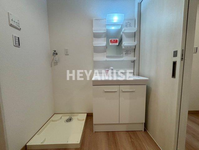 洗面設備　※別のお部屋の内装写真です※