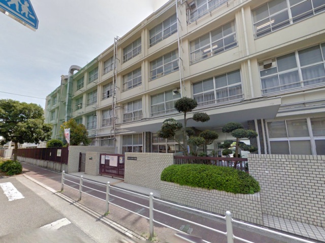 小学校　大阪市立長原小学校（小学校）まで932m