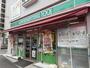 コンビニ　ローソンストア100　登戸新町店（コンビニ）まで851m