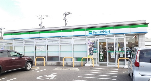 コンビニ　ファミリーマート福島南沢又店（コンビニ）まで350m