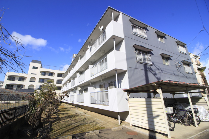 東仙台ガ-デンハイツIVの外観写真