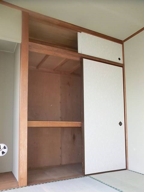 なり駒第3ビルの内装写真