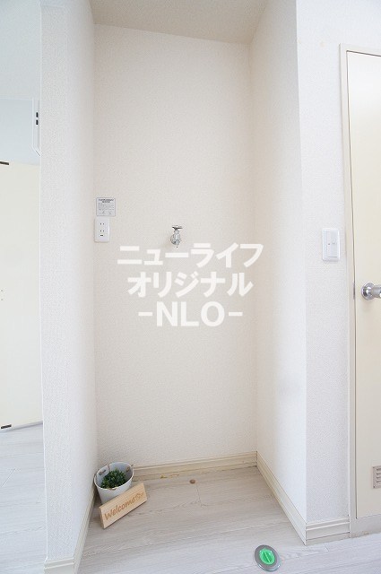 その他　室内に洗濯機置場あります☆
