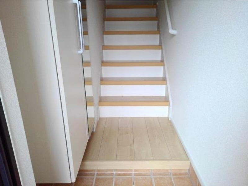 玄関　図面と現状に相違がある場合には現状を優先