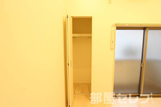 収納　１０５号室の写真です