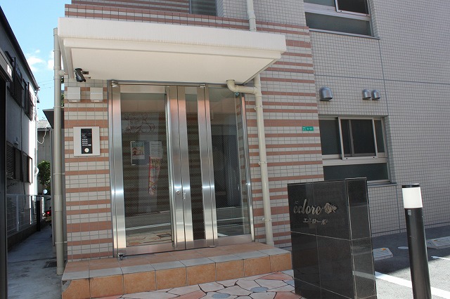 地下鉄千日前線 南巽駅 徒歩11分 5階建 築12年の外観写真