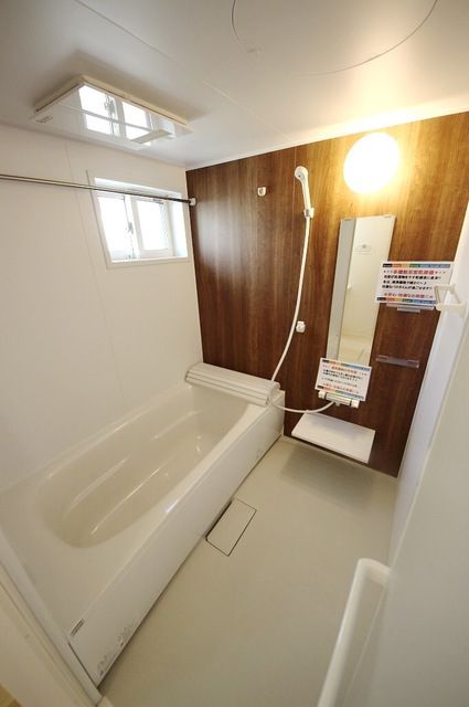 バス・シャワールーム　★一日の疲れをこちらで癒して下さい★