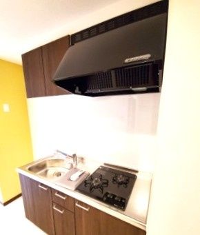 キッチン　※別部屋参考写真