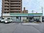コンビニ　ファミリーマート梅園町一丁目店（コンビニ）まで250m