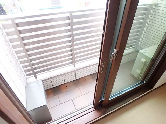 バルコニー　バルコニー