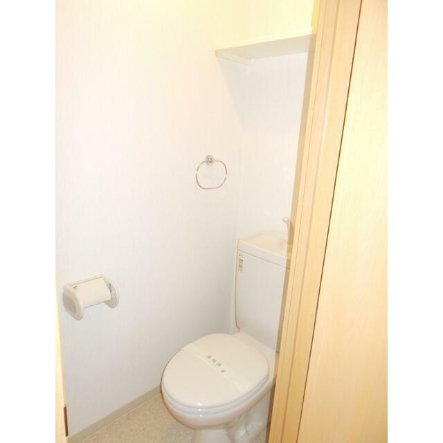 コンフォータブルのトイレ写真