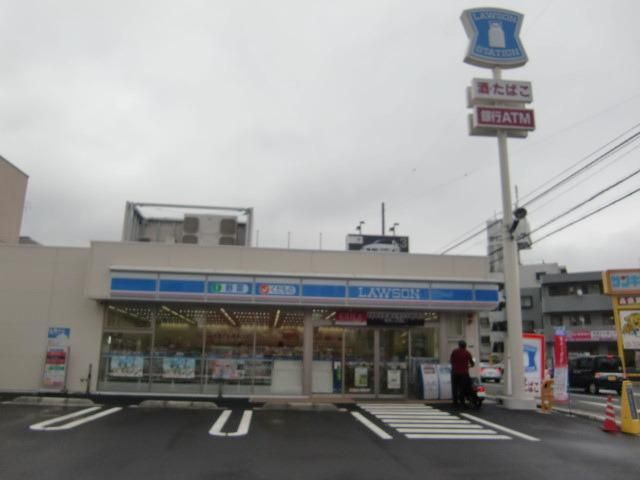 コンビニ　ローソン（コンビニ）まで139m