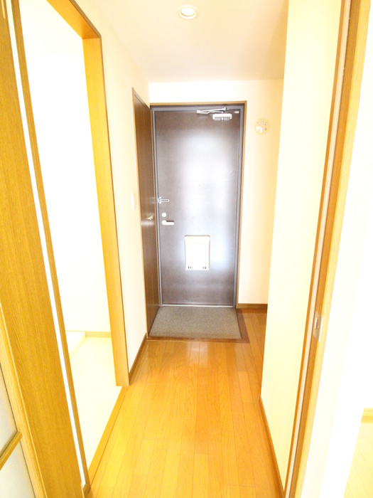 CASA REGGIAの玄関写真