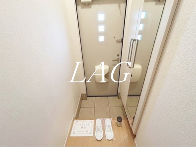 玄関　玄関です。