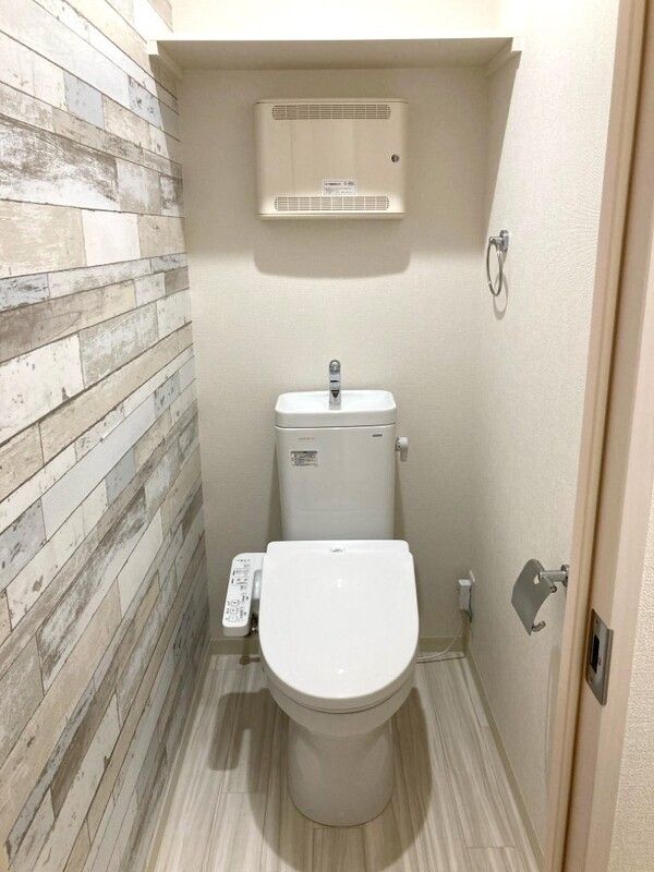 フジパレス尼崎西浦公園南のトイレ写真
