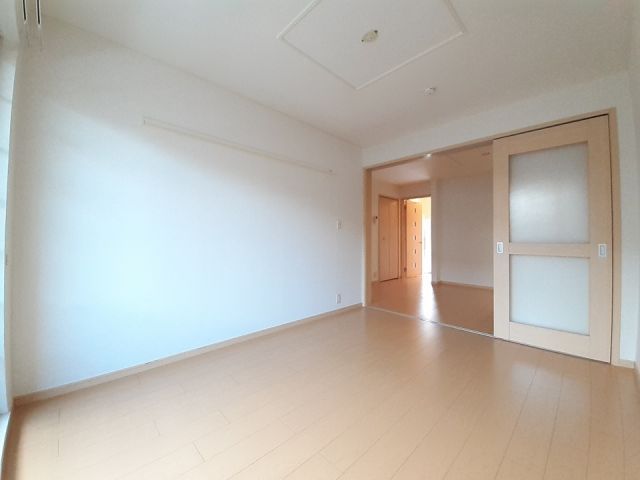 ヴァイオレット赤穂の居間写真