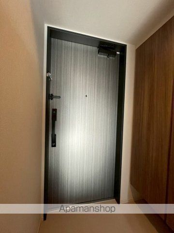 ウエリスアーバン住吉WESTの玄関写真
