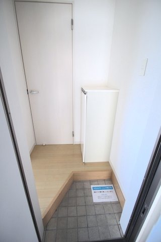 玄関　別号室