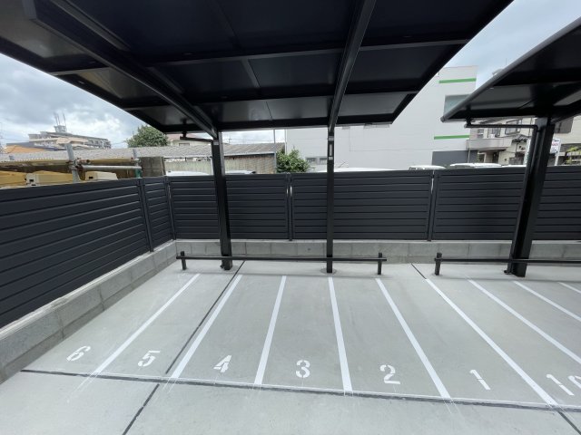 駐車場　アトリオフラッツ日赤通り
