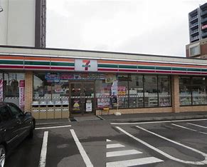 コンビニ　セブンイレブン札幌北9条二十四軒通店（コンビニ）まで148m