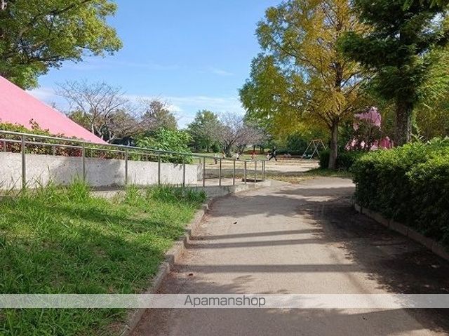 公園　松茂中央公園（公園）まで1100m