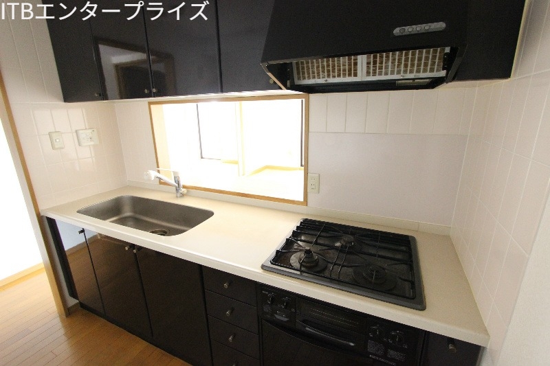 メゾン野口町のキッチン写真