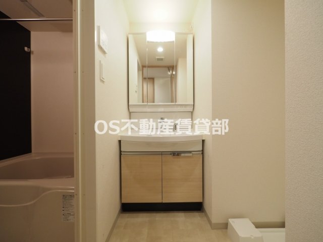 地下鉄長堀鶴見緑地線 松屋町駅 徒歩7分 15階建 築3年の内装写真