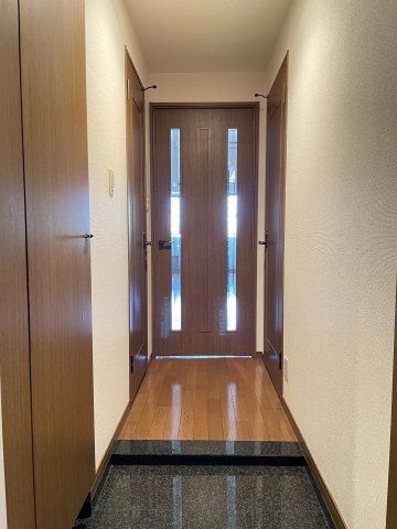 ヴァンテアンライフ高円寺壱番館の玄関写真